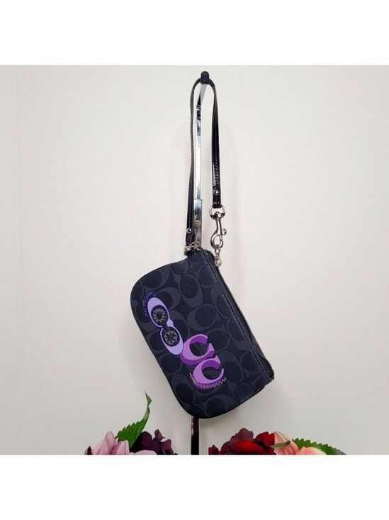 Coach Handbags - Coach Signature Corner Zip Wristlet With Black Jacquard Fabric Graphics